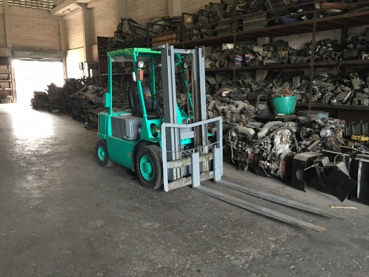 รถฟอร์คลิฟต์ 3  ตัน สภาพสวย