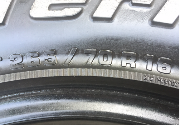 ยาง All BF goodrich 265 70 16 ดอกเยอะ พร้อมใช้งาน ราคาไม่แพง ยาง All BF goodrich 265 70 16 ดอกเยอะ พร้อมใช้งาน ราคาไม่แพง