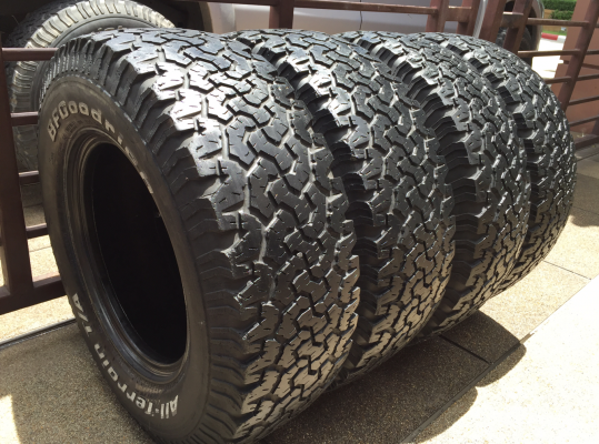 ยาง All BF goodrich 265 70 16 ดอกเยอะ พร้อมใช้งาน ราคาไม่แพง