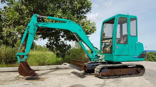 ขายด่วนรถแบคโฮKOBELCO-SK032เทียบเท่าPC35รถนอกสถาพดีพร้อมใช้เพิ่งนำเข้ามายังไม่เคยใช้งานในเมืองไทยเลย