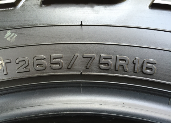 ยาง All FALKEN 265 75 16 ปลายปี13 ดอกเต็ม ไม่มีปะ ราคาไม่แพง