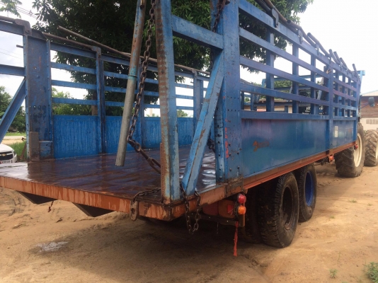 ขายเทรนเลอร์รถไถ ต่อใหม่ไช้งานมา 3 ปี กว้าง 3 เมตร ยาว 8 เมตร ช่วงล่าง 10ล้อ เเชทซีสวย เบรคทิฟฟี่ ไม่เคยล้มทรงดี ได้มารตฐาน Tel. 091-743-0401