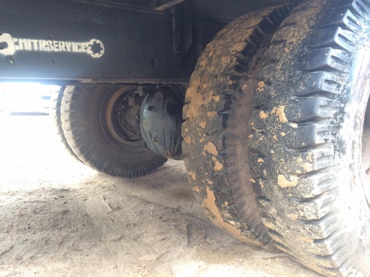 ขายเทรนเลอร์รถไถ ต่อใหม่ไช้งานมา 3 ปี กว้าง 3 เมตร ยาว 8 เมตร ช่วงล่าง 10ล้อ เเชทซีสวย เบรคทิฟฟี่ ไม่เคยล้มทรงดี ได้มารตฐาน Tel. 091-743-0401