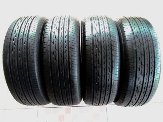 ขายยาง BRIDGESTONE GR100 215-60-16 ปี15 (1ชุด)