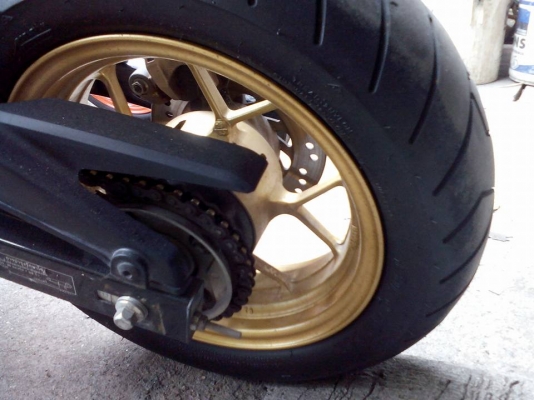 ขาย Honda MSX 125 ปี 57 เครื่องดีเดิมๆ ชุดสีสวยไม่มีรอยล้ม รถวิ่งน้อย กระจกไม่มี กุญแจมีดอกเดียว เล่มพร้อมชุดโอน