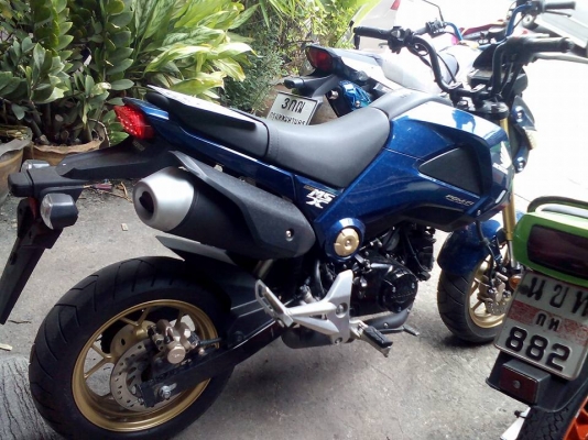 ขาย Honda MSX 125 ปี 57 เครื่องดีเดิมๆ ชุดสีสวยไม่มีรอยล้ม รถวิ่งน้อย กระจกไม่มี กุญแจมีดอกเดียว เล่มพร้อมชุดโอน