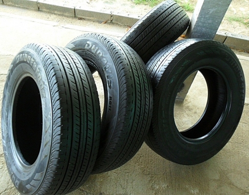 ยางกระบะขอบ15 บริดสโตน215-70-R15ลงพื้นปี14 (4เส้น3,400)