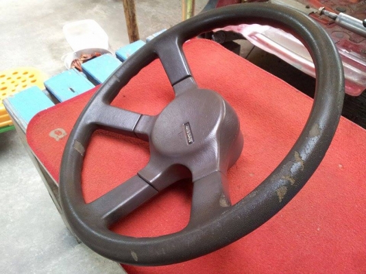 วงนวมพวงมาลัย NISSAN TERRANO 1 จอเหลี่ยม แท้ญี่ปุ่น วงนวมพวงมาลัย NISSAN TERRANO 1 จอเหลี่ยม แท้ญี่ปุ่น