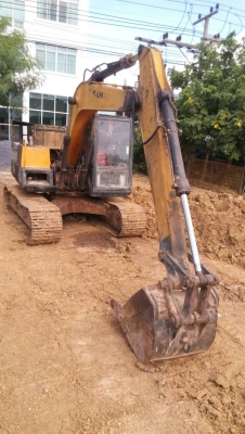 ขายรถแมคโค PC-100-3 ช่วงล่างเปลี่ยนใหม่ เครื่องเดิมปั้มเดิม แผ่นยาว 70 ซม. รถทำงานอยู่ ขายไม่แพงครับ