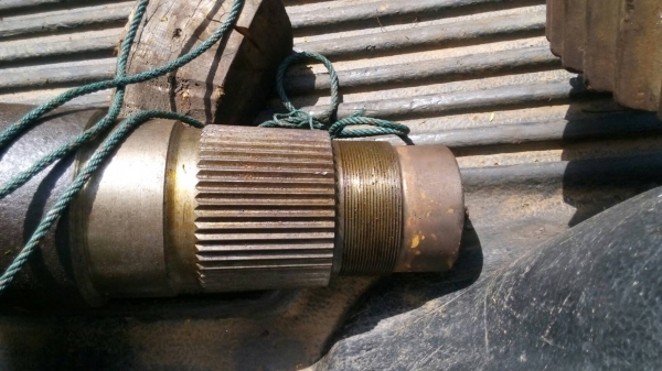 ขายชิ้นส่วนอะหลั่ยรถแทรกเตอร์ D-4 D-5 มีหลายอย่างครับโทรมาคุยกันขายไม่แพงครับแล้วแต่สภาพอะหลั่ยครับ