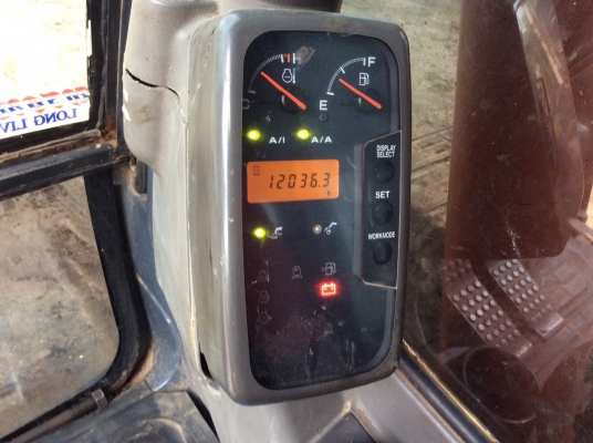 รถแบคโฮ HITACHI ZX200-1