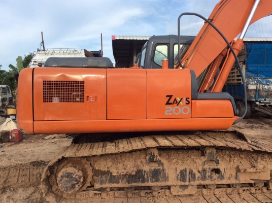 รถแบคโฮ HITACHI ZX200-1