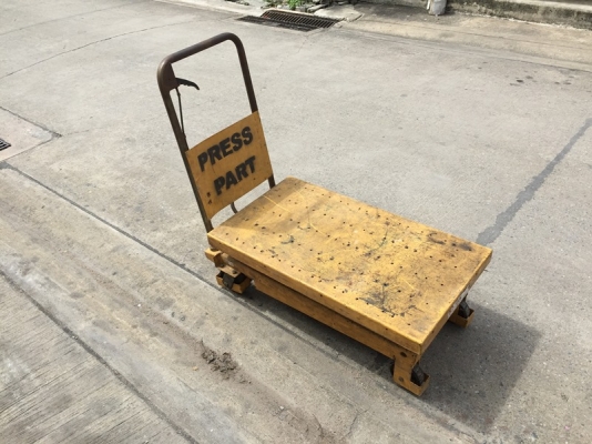 รถยกเทเบิลลิฟท์ รถยกเทเบิลลิฟท์