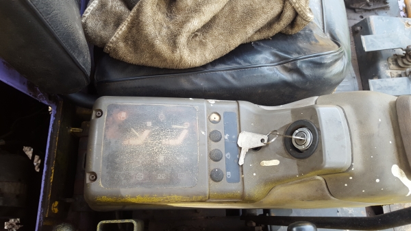 ขาย  EX30  บูมยาว  5 เมตร คอลโทลน้ำมัน