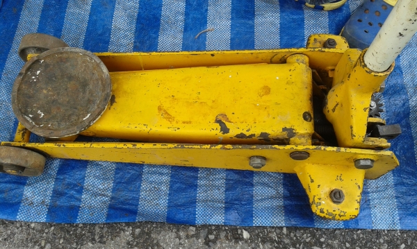 แม่แรงตะเข้3ตัน