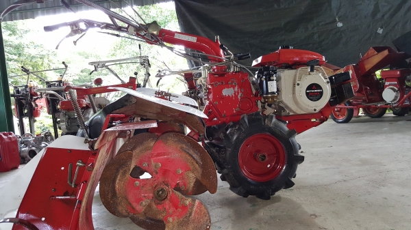 รถพรวนดิน ยกร่องของจิงๆๆ 7 แรง 4 จังหวะ รหัสสินค้า B1-21