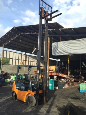 TOYOTA 7FG18 รถนอกเก่าญี่ปุ่น เสา 4.5 เมตร งาสไลด์ TOYOTA 7FG18 รถนอกเก่าญี่ปุ่น เสา 4.5 เมตร งาสไลด์