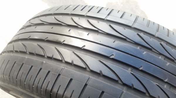 ขายยาง265/60/18 ปี 13/2เส้น+ปี14/2เส้น BRIDGESTONE 4 เส้น