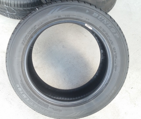 ขายยาง205/55/16 ปี 15 DUNLOP LM704 4 เส้น