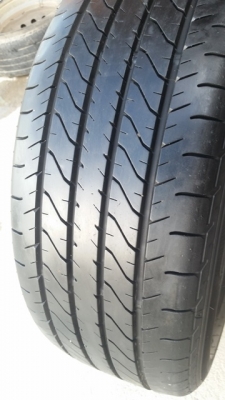 ขายยาง215/55/17 ปี 15 DUNLOP 2 เส้น