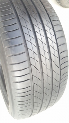ขายยาง225/50/17 ปี 14 MICHERLIN 3ST 4 เส้น