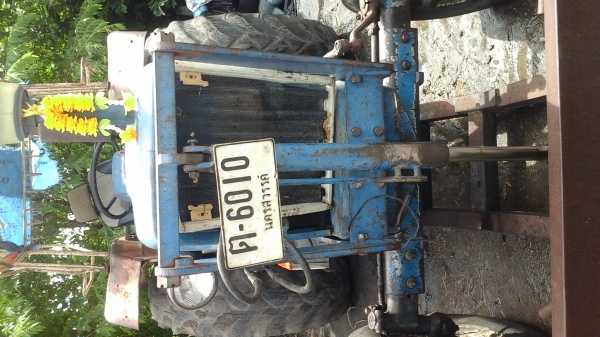ขายรถไถ Ford 6610T1C7 ขายรถไถ Ford 6610T1C7