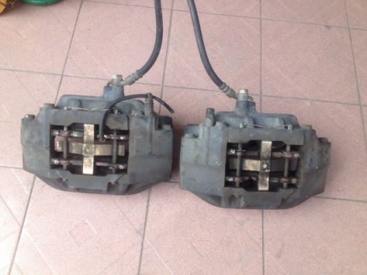 ปั้มเบรค 1UZ เก่าญี่ปุ่นเเท้สภาพดีคู่ละ