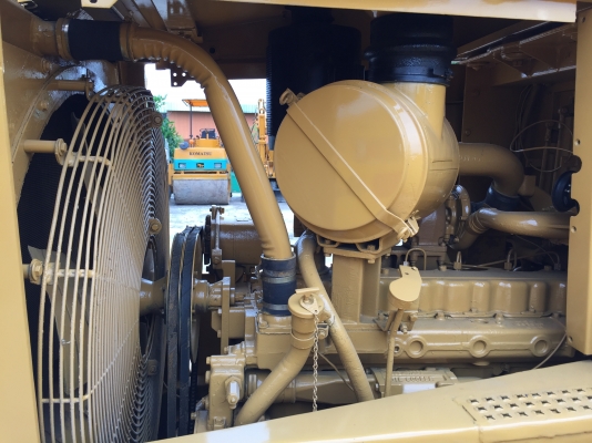 ขายด่วนแทรกเตอร์CAT D6H สภาพเดิมๆ พร้อมใช้งาน เอกสารเล่มทะเบียน