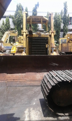 ขายด่วนแทรกเตอร์CAT D6H สภาพเดิมๆ พร้อมใช้งาน เอกสารเล่มทะเบียน