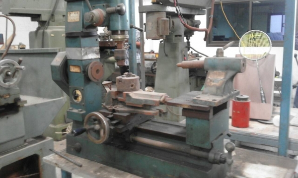 ขายเครื่องกลึงอเนกประสงค์เจาะได้กลึงได้ไฟ2สายราคาสุดคุ้ม28000ครับ