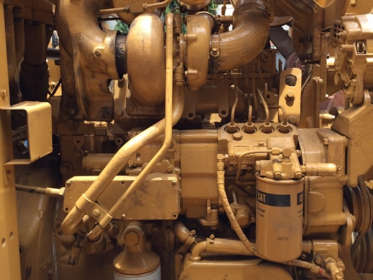 ขายด่วนรถตักล้อยางCAT 926E ทำสีตรวจเช็คพร้อมใช้งาน เอกสารเล่มทะเบียน