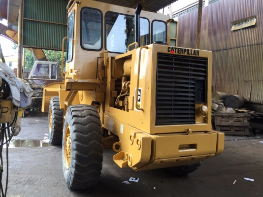 ขายด่วนรถตักล้อยางCAT 926E ทำสีตรวจเช็คพร้อมใช้งาน เอกสารเล่มทะเบียน