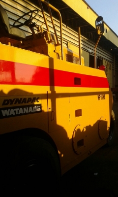 ขายด่วนรถบดล้อยาง7ล้อWATANABE WP15WE ทำสีตรวจเช็คพร้อมใช้งาน เอกสารเล่มทะเบียน