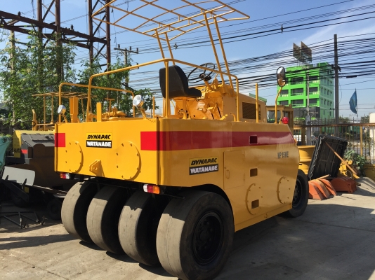 ขายด่วนรถบดล้อยาง7ล้อWATANABE WP15WE ทำสีตรวจเช็คพร้อมใช้งาน เอกสารเล่มทะเบียน