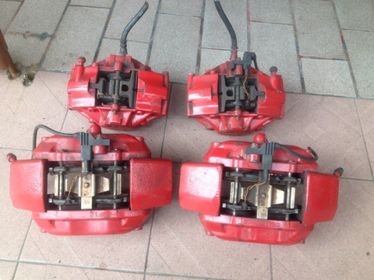 ปั้มเบรค brembo หน้า4POTหลัง2POT เก่าญี่ปุ่นเเท้สีเดิมสภาพสวยตามรูป