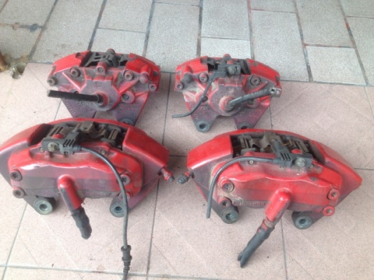 ปั้มเบรค brembo หน้า4POTหลัง2POT เก่าญี่ปุ่นเเท้สีเดิมสภาพสวยตามรูป