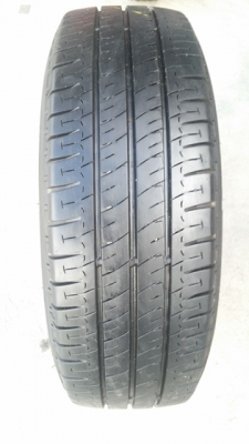 ขายยาง215/65/16 ปี 15 MICHERLIN AGILIS 4 เส้น