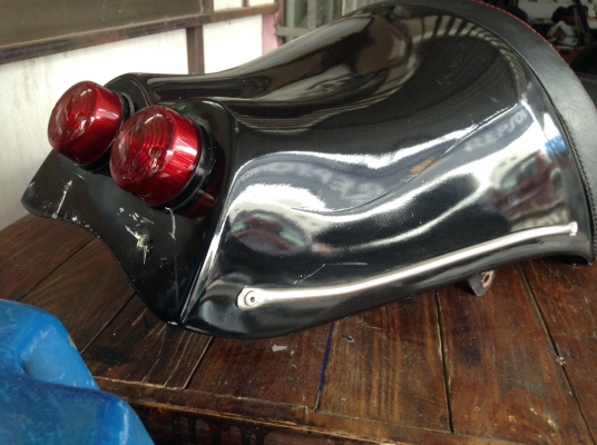 เบาะตูดมด