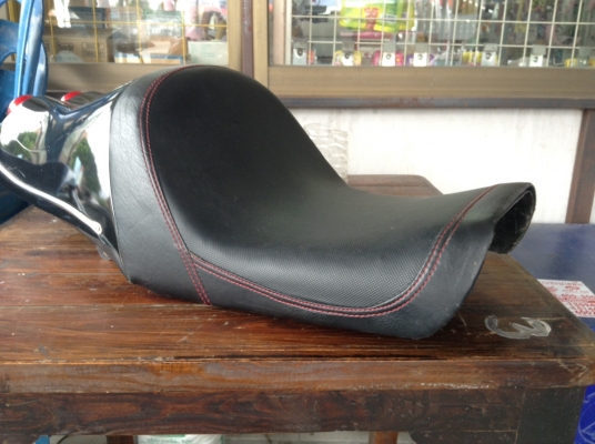 เบาะตูดมด