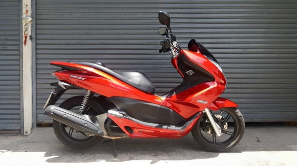 ขออนุญาติขาย HONDA PCX 125i IDLING STOP ฟรีค่าโอน ขออนุญาติขาย HONDA PCX 125i IDLING STOP ฟรีค่าโอน
