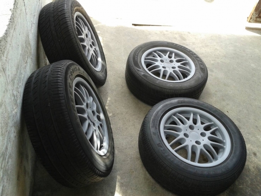 ขอบ14นิ้ว4รู100 พร้อมยาง สวยๆ 4 ล้อ ราคา 4800 บาท ขอบ14นิ้ว4รู100 พร้อมยาง สวยๆ 4 ล้อ ราคา 4800 บาท