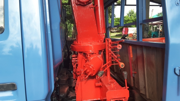 ขายรถเครน NPR 110 แรง เครน 2.5 ตัน