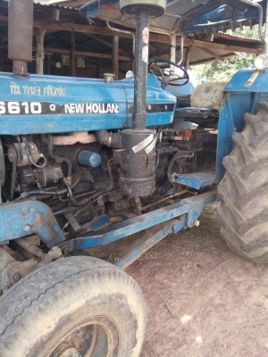 ขายรถไถ FORD 7600 1เพลา เอกสารเล่มทะเบียน สามารถต่อเพลา2ได้ มีระบบยิง2เพลา เครื่องแน่น