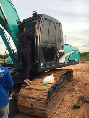 ขาย!! >>> Kobelco Sk200 Mark6 Yn07 <<< เอกสารเล่มทะเบียน ราคา 1,290,000 บาท