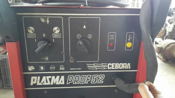** SOLD!! ** ตู้ตัดพลาสม่า CEBORA Made in ITALY ใช้ 2 ระบบ 220/380V ตัดหนา 12 mm. สภาพสวยสดใหม่สายปืนพร้อมใช้