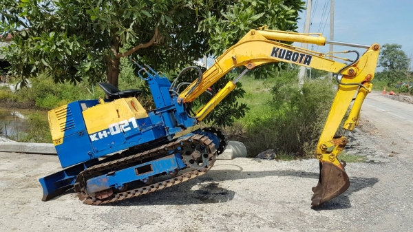ขายด่วนรถแบคโฮKUBOTAคูโบต้าKH21ครื่องดีปั่มแรงรถนอกเพิ่งนำเข้ามาใหม่ยังไม่เคยใช้งานในเมืองไทยเลย