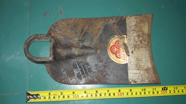 ขายจอบตราตาขนาด3 1/2 งานเก่าเก็บเยอรมันMade in Germany.