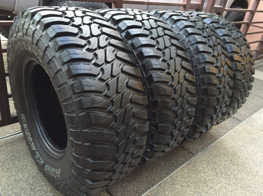 ยาง Mud Deestone 33 12.5 R15 ปลายปี13 ดอกเต็ม ไม่มีปะ ราคาไม่แพง