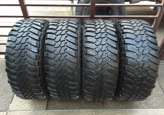 ยาง Mud Deestone 33 12.5 R15 ปลายปี13 ดอกเต็ม ไม่มีปะ ราคาไม่แพง ยาง Mud Deestone 33 12.5 R15 ปลายปี13 ดอกเต็ม ไม่มีปะ ราคาไม่แพง