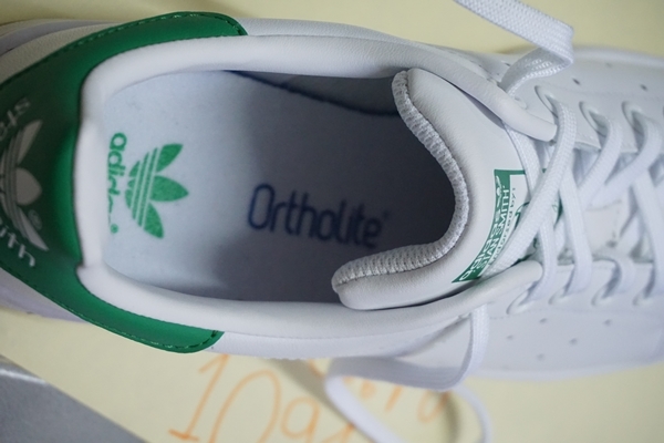 รองเท้า adidas stan smith แท้จากUSA ใหม่ยังไม่เคยใส่ US6 คนใส่เบอร์ 38 - 38.7 หรือยาว 24 ซม ใส่ได้ทั้งหญิงและชาย 3600 บาท รองเท้า adidas stan smith แท้จากUSA ใหม่ยังไม่เคยใส่ US6 คนใส่เบอร์ 38 - 38.7 หรือยาว 24 ซม ใส่ได้ทั้งหญิงและชาย 3600 บาท